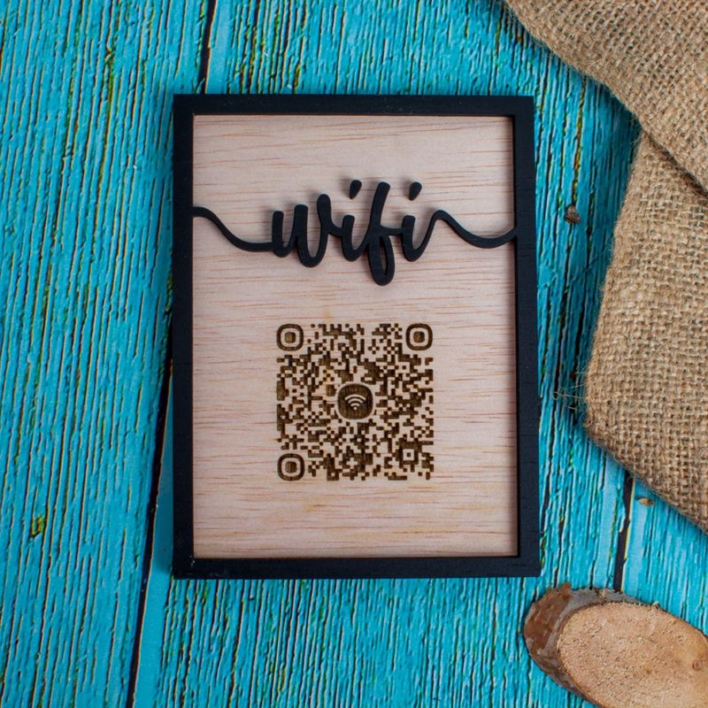 Casa si Gradina - Decoratiuni - Decoratiuni perete - Semn de Conexiune Wifi din lemn HH1561 Personalizat 10x13 cm - Infinity.ro
