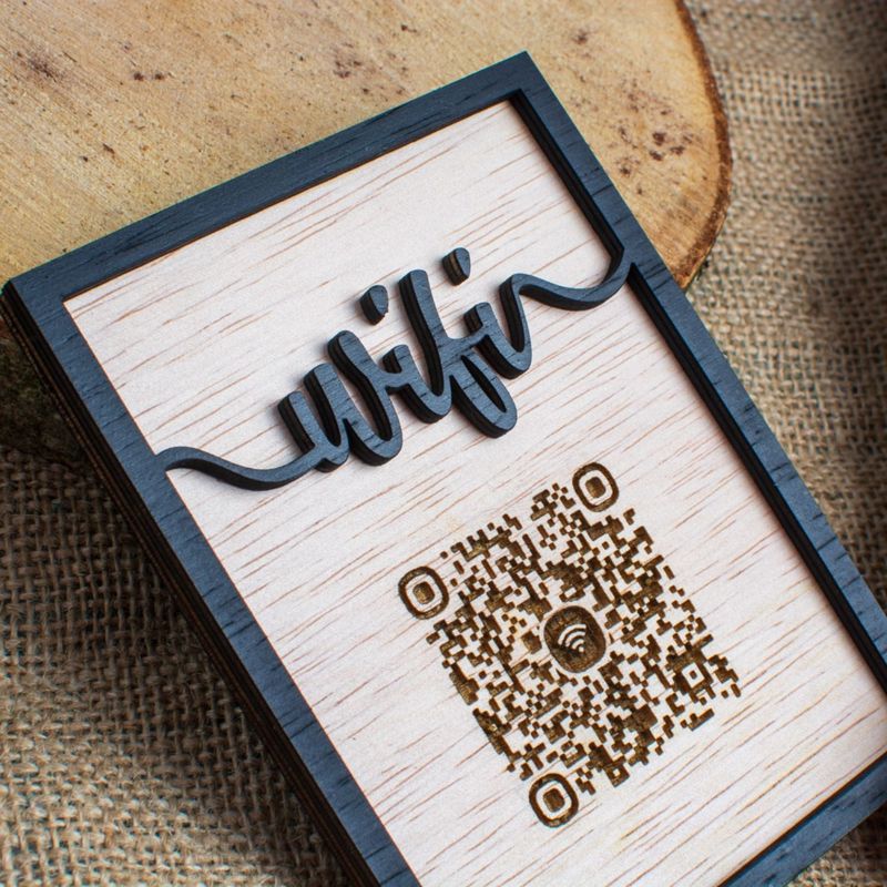 Casa si Gradina - Decoratiuni - Decoratiuni perete - Semn de Conexiune Wifi din lemn HH1561 Personalizat 10x13 cm - Infinity.ro