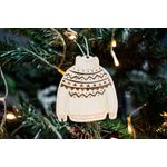 Casa si Gradina - Decoratiuni - Decoratiuni de sezon - Glob de Craciun HH857 din Lemn Model Pulover Tricotat - Infinity.ro