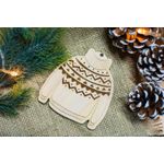 Casa si Gradina - Decoratiuni - Decoratiuni de sezon - Glob de Craciun HH857 din Lemn Model Pulover Tricotat - Infinity.ro