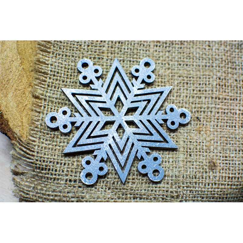 Casa si Gradina - Decoratiuni - Decoratiuni de sezon - Set 4 globuri de Craciun HH859 din Lemn Model Fulg de nea - Infinity.ro