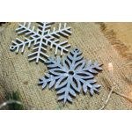 Casa si Gradina - Decoratiuni - Decoratiuni de sezon - Set 4 globuri de Craciun HH919 din Lemn Model Fulg de nea - Infinity.ro