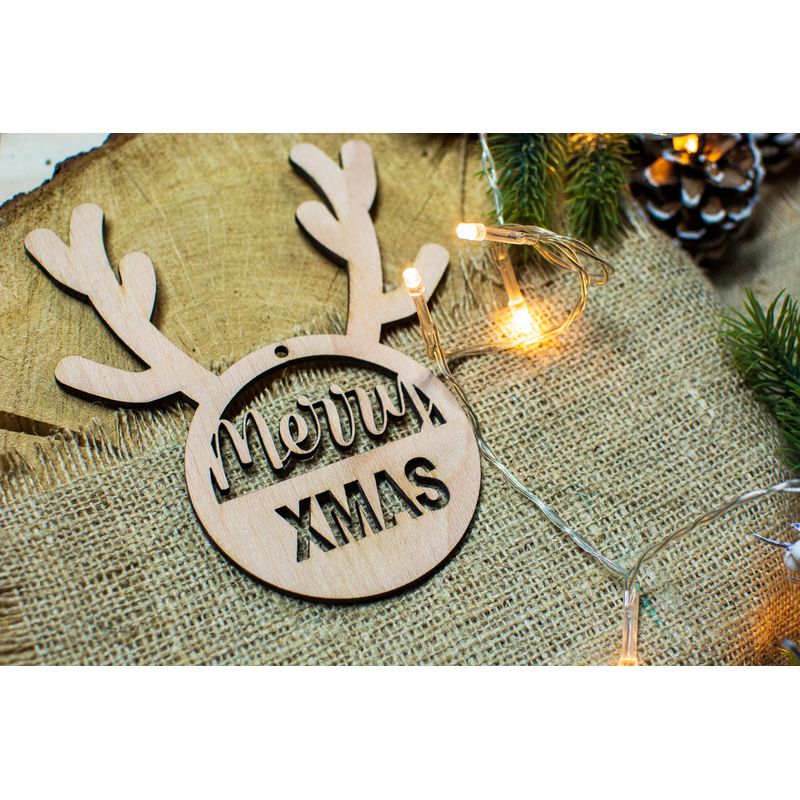 Casa si Gradina - Decoratiuni - Decoratiuni de sezon - Glob de Craciun HH885 din Lemn Model Ren cu mesaj Merry Christmas - Infinity.ro