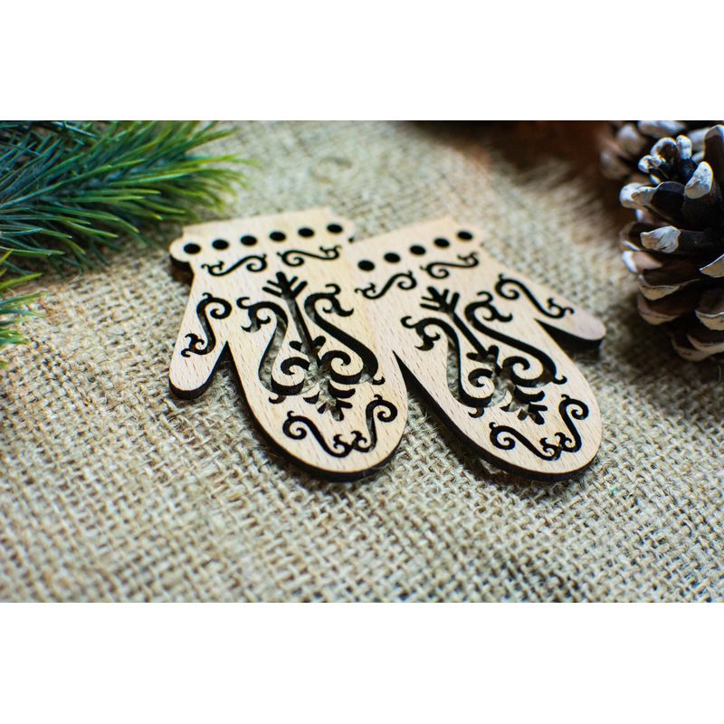 Casa si Gradina - Decoratiuni - Decoratiuni de sezon - Set 5 globuri de Craciun HH879 din Lemn Model Traditional de Craciun - Infinity.ro