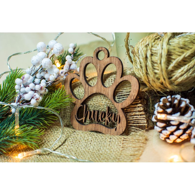 Casa si Gradina - Decoratiuni - Decoratiuni de sezon - Glob de Craciun Personalizat HH888 din Lemn Model Labuta Catel - Infinity.ro