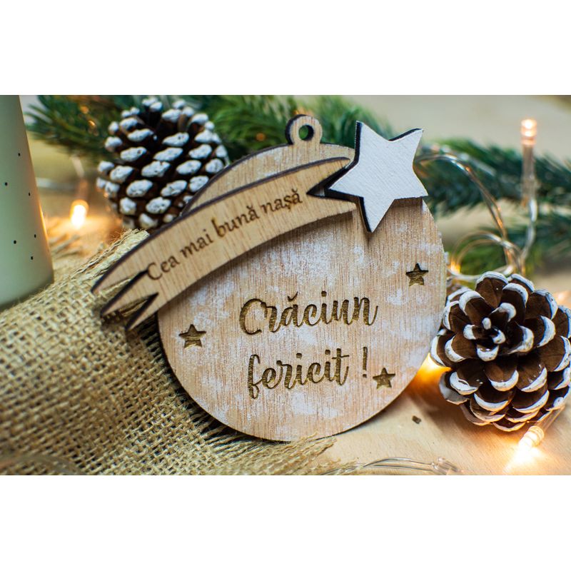 Casa si Gradina - Decoratiuni - Decoratiuni de sezon - Glob de Craciun Personalizabil HH886 din Lemn Model Stea cu mesaj Craciun Fericit pentru cea mai buna persoana - Infinity.ro