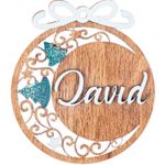 Casa si Gradina - Decoratiuni - Decoratiuni de sezon - Glob de Craciun cu Nume Personalizat HH905 din Lemn Model Brad de Craciun - Infinity.ro