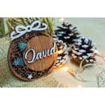 Casa si Gradina - Decoratiuni - Decoratiuni de sezon - Glob de Craciun cu Nume Personalizat HH905 din Lemn Model Brad de Craciun - Infinity.ro