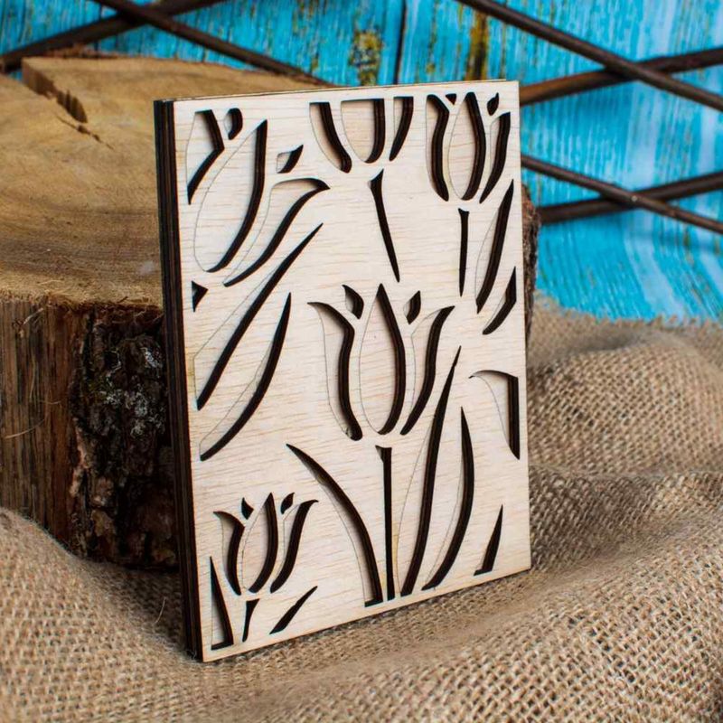 Casa si Gradina - Decoratiuni - Decoratiuni perete - Decor Lalele Blank HH1513 din lemn pentru Licheni - 10x12 cm - Infinity.ro