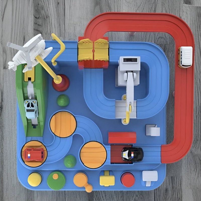 Jucarii, Copii si Bebe - Jucarii si jocuri - Vehicule si jucarii cu telecomanda - Masinute - Pista de Masini, Traseu cu Obstacole, Elemente Mobile, Butoane Control, 4 Masinute, de Politie, Pompieri, Curse - Infinity.ro