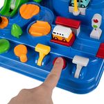 Jucarii, Copii si Bebe - Jucarii si jocuri - Vehicule si jucarii cu telecomanda - Masinute - Pista de Masini, Traseu cu Obstacole, Elemente Mobile, Butoane Control, 4 Masinute, de Politie, Pompieri, Curse - Infinity.ro