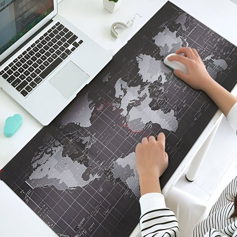 PC, gaming si accesorii - Periferice PC - Mousepad - Mousepad Mare Cauciucat pentru Gaming, Birou, Office, Antiderapant, Cusaturi, Waterproof, model Harta Lumii, 80 x 30cm - Infinity.ro