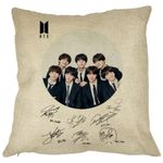 Casa si Gradina - Textile si covoare - Perne si pilote - Perne decorative - Perna Decorativa BTS Army in Costum cu Semnaturi, 40x40 cm, Husa Detasabila, Burduf - Infinity.ro