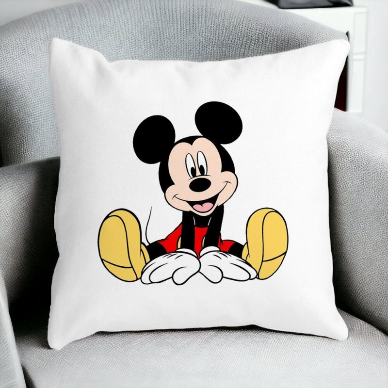 Casa si Gradina - Textile si covoare - Perne si pilote - Perne decorative - Perna Decorativa Patrata copii Mickey Mouse, 40x40 cm, Alb mat, Husa Detasabila, Burduf - Infinity.ro