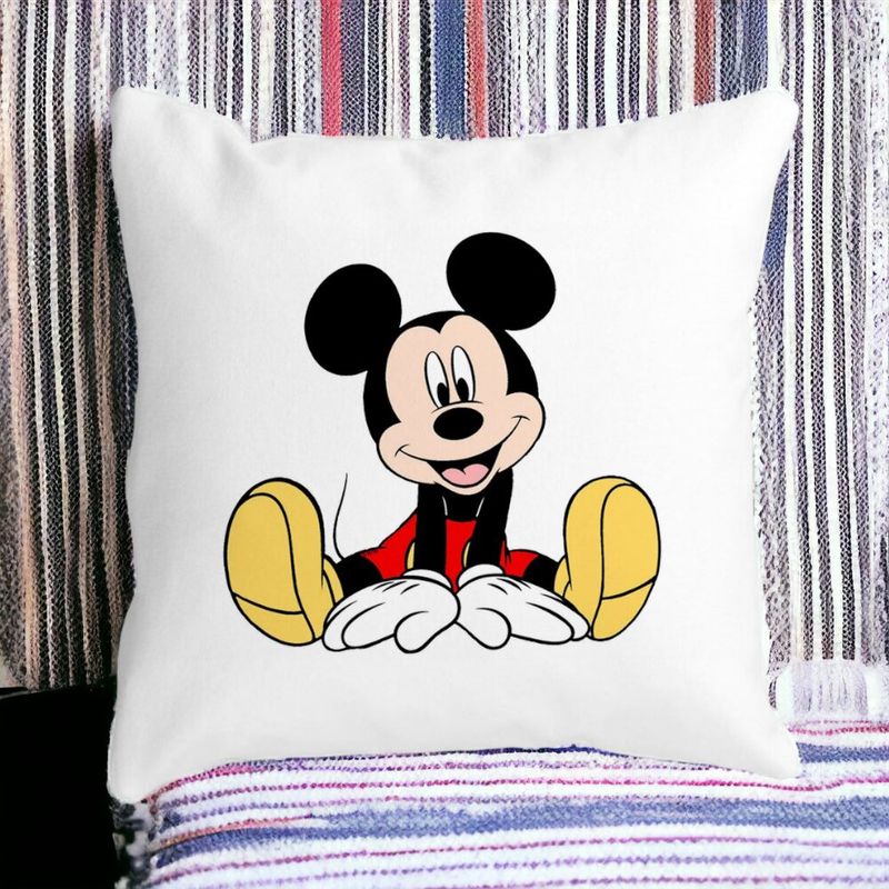 Casa si Gradina - Textile si covoare - Perne si pilote - Perne decorative - Perna Decorativa Patrata copii Mickey Mouse, 40x40 cm, Alb mat, Husa Detasabila, Burduf - Infinity.ro