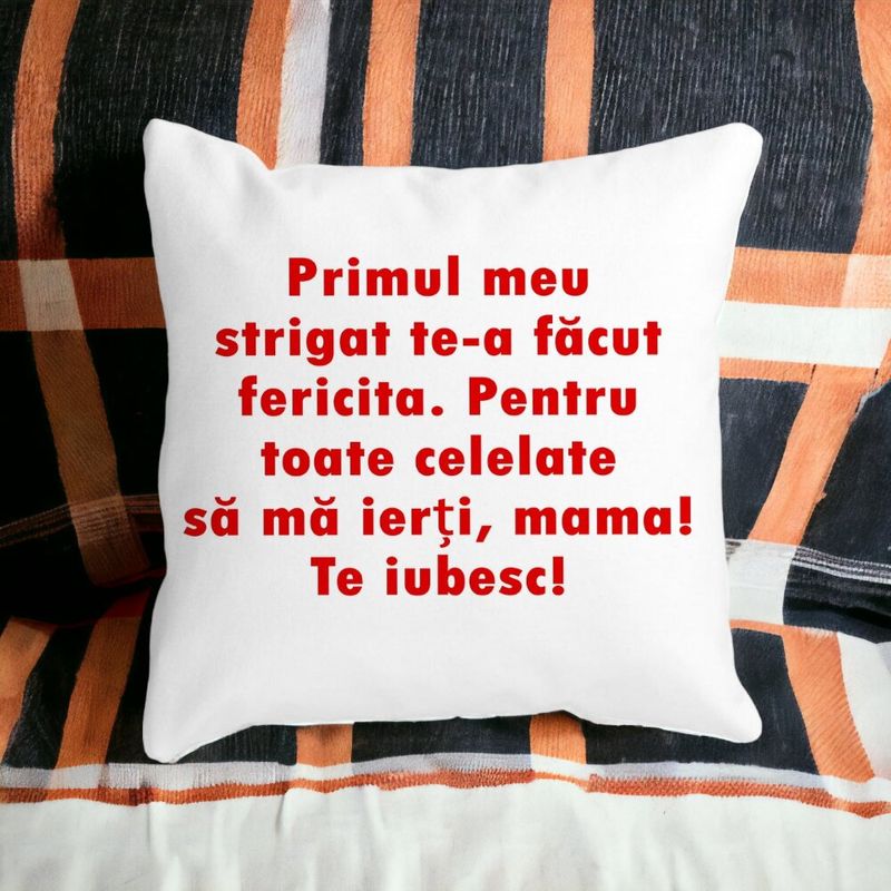 Casa si Gradina - Textile si covoare - Perne si pilote - Perne decorative - Perna Decorativa Patrata Mama Te Iubesc 2,40x40 cm, Alb mat, Husa Detasabila, Burduf - Infinity.ro