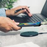 Laptop, Telefoane si Tablete - Telefoane mobile si accesorii - Accesorii Telefoane - Huse telefoane - Husa pentru iPhone 14 Max, Carbon Design, Albastru - Stil si siguranta superioare pentru noul tau iPhone 14 Max! - Infinity.ro