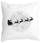 Casa si Gradina - Textile si covoare - Perne si pilote - Perne decorative - Perna Decorativa de Craciun Reni la Sanie, 40x40 cm, Alb mat, Husa Detasabila, Burduf - Infinity.ro