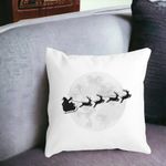 Casa si Gradina - Textile si covoare - Perne si pilote - Perne decorative - Perna Decorativa de Craciun Reni la Sanie, 40x40 cm, Alb mat, Husa Detasabila, Burduf - Infinity.ro