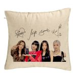 Casa si Gradina - Textile si covoare - Perne si pilote - Perne decorative - Perna Decorativa, Model Blackpink K-POP semnaturi, 40x40 cm, Bej, Husa Detasabila, Burduf - Infinity.ro