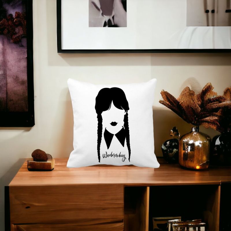 Casa si Gradina - Textile si covoare - Perne si pilote - Perne decorative - Perna Decorativa Wednesday Addams 2,40x40 cm, Alb mat, Husa Detasabila, Burduf - Infinity.ro