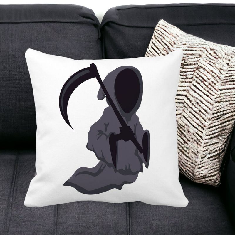 Casa si Gradina - Textile si covoare - Perne si pilote - Perne decorative - Perna Decorativa cu motiv Fantoma de Halloween 3, 40x40 cm, Alb mat, Husa Detasabila, Burduf - Infinity.ro