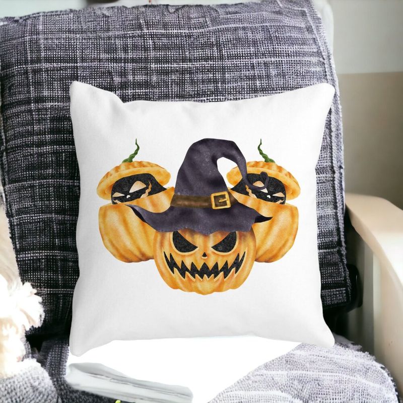 Casa si Gradina - Textile si covoare - Perne si pilote - Perne decorative - Perna Decorativa cu motiv Dovleac de Halloween 3, 40x40 cm, Alb mat, Husa Detasabila, Burduf - Infinity.ro