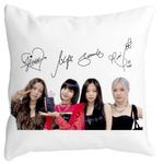 Casa si Gradina - Textile si covoare - Perne si pilote - Perne decorative - Perna Decorativa Patrata Blackpink K-POP semnaturi, 40x40 cm, Alb mat, Husa Detasabila, Burduf - Infinity.ro