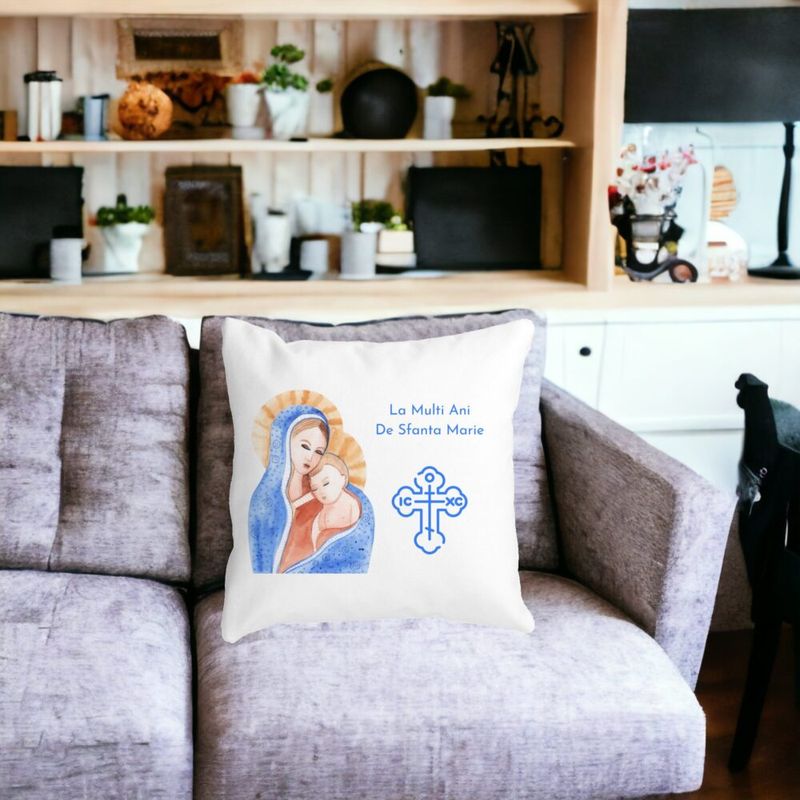 Casa si Gradina - Textile si covoare - Perne si pilote - Perne decorative - Perna Decorativa La multi ani de Sfanta Maria, 40x40 cm, Alb mat, Husa Detasabila, Burduf - Infinity.ro