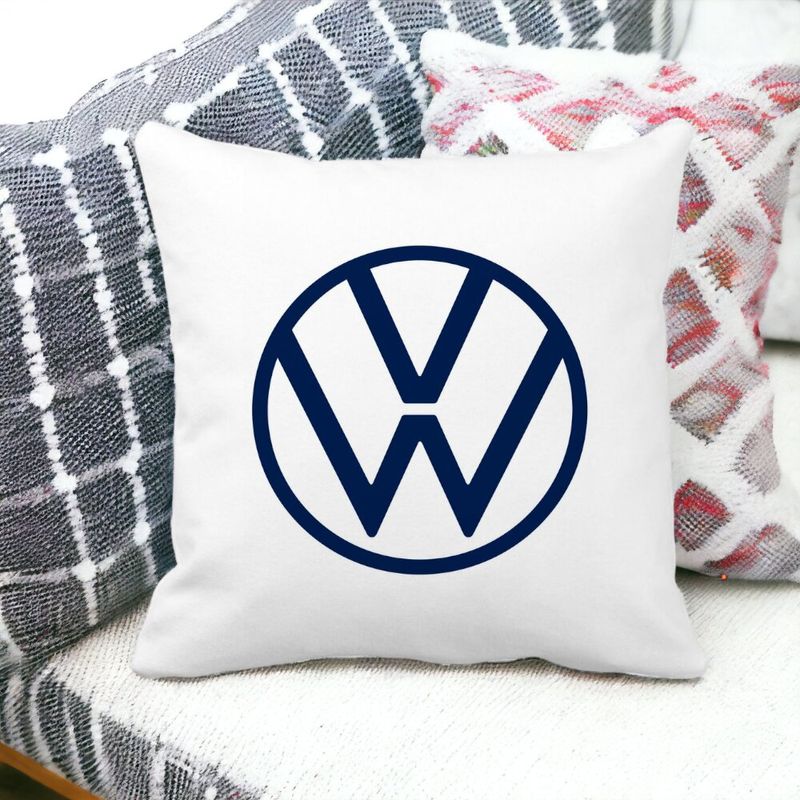 Casa si Gradina - Textile si covoare - Perne si pilote - Perne decorative - Perna Decorativa Patrata Volkswagen, 40x40 cm, Alb mat, Husa Detasabila, Burduf - Infinity.ro