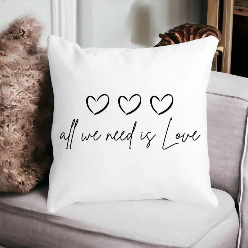 Casa si Gradina - Textile si covoare - Perne si pilote - Perne decorative - Perna Decorativa, All we need is Love, 40x40 cm, Alb mat, Husa Detasabila, Burduf - Infinity.ro