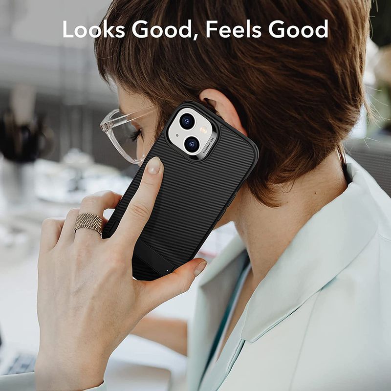 Laptop, Telefoane si Tablete - Telefoane mobile si accesorii - Accesorii Telefoane - Huse telefoane - Husa de protectie compatibila cu iPhone 13, Soft Silicon, Negru - Infinity.ro