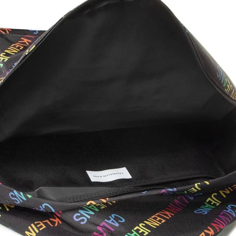 Fashion, accesorii si bijuterii - Barbati - Accesorii barbati - Genti si rucsacuri barbati - Rucsac Calvin Klein Jeans Campus Bp 45 Pride K50K506257 30 x 44 x 15 cm Negru - Infinity.ro