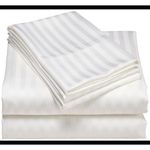 Casa si Gradina - Textile si covoare - Lenjerii de pat - Cearceafuri de pat - Cearsaf de pat Kotonia Home Hotel Damasc Saten cu dungi 1 cm, 100% bumbac, Alb, 240x260 cm - Infinity.ro