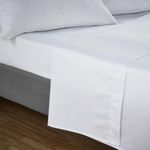 Casa si Gradina - Textile si covoare - Lenjerii de pat - Cearceafuri de pat - Cearsaf de pat Kotonia Home Hotel 100% bumbac Percale, Alb, 150x240 cm - Infinity.ro