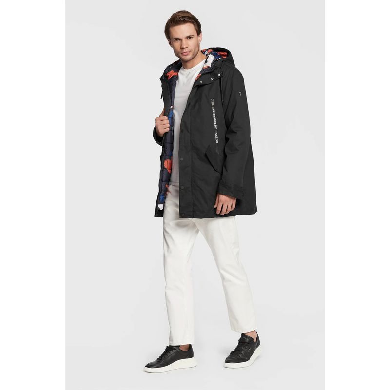 Fashion, accesorii si bijuterii - Barbati - Imbracaminte - Jachete si geci barbati - Geaca Guess Geaca reversibil matlasata M2BL36 S INTL Negru - Infinity.ro