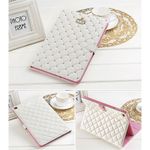 Laptop, Telefoane si Tablete - Tablete si accesorii tablete - Accesorii Tablete - Huse tablete - Husa de lux tip carte Luxury Crown Bling din piele ecologica pentru tableta iPad 2017 de 9.7 inch - Alb - Infinity.ro