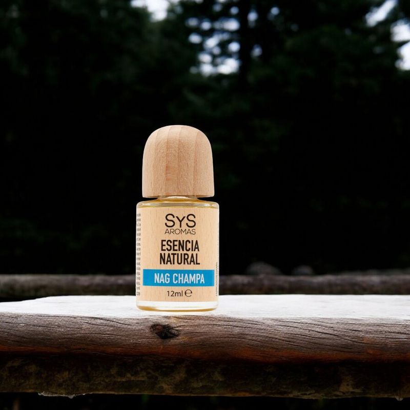 Casa si Gradina - Decoratiuni - Aromaterapie si lumanari - Uleiuri esentiale aromaterapie - Esenta naturala (ulei) aromaterapie SyS Aromas, Nag Champa 12 ml - Infinity.ro