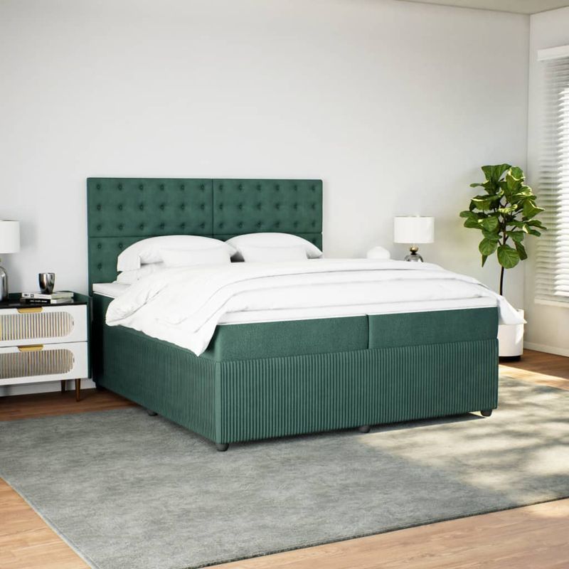 Casa si Gradina - Mobilier - Paturi si accesorii - Paturi - Pat box spring cu saltea, verde inchis, 200x200 cm, catifea - Infinity.ro