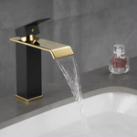 Casa si Gradina - Sanitare - Lavoar baie si accesorii - Baterii sanitare - Baterie Lavoar cu montare pe chiuveta, culoare Negru/Auriu ABYZ™ - Infinity.ro