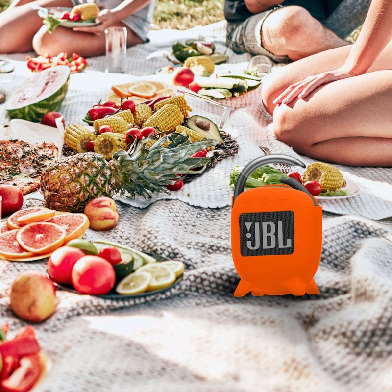 Laptop, Telefoane si Tablete - Telefoane mobile si accesorii - Accesorii Telefoane - Alte accesorii telefoane - Husa Kwmobile pentru JBL Clip 4, Portocaliu, Silicon, KWM0000181U003C - Infinity.ro