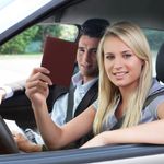 Carti si Birotica - Birotica - Accesorii de birou - Mape si dosare - Husa Kwmobile pentru certificatul de inmatriculare, Visiniu, Piele ecologica, KWM000013EI005C - Infinity.ro