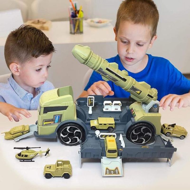 Jucarii, Copii si Bebe - Jucarii si jocuri - Vehicule si jucarii cu telecomanda - Masinute - Set militar de jucarie si accesorii incluse - Infinity.ro
