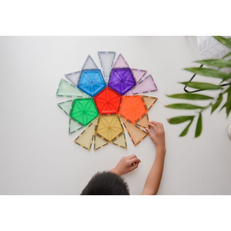 Jucarii, Copii si Bebe - Jucarii si jocuri - Seturi de constructie si cuburi - Seturi de constructie - Set magnetic Magblox - 6 piese magnetice pentagon pentru constructie - Infinity.ro