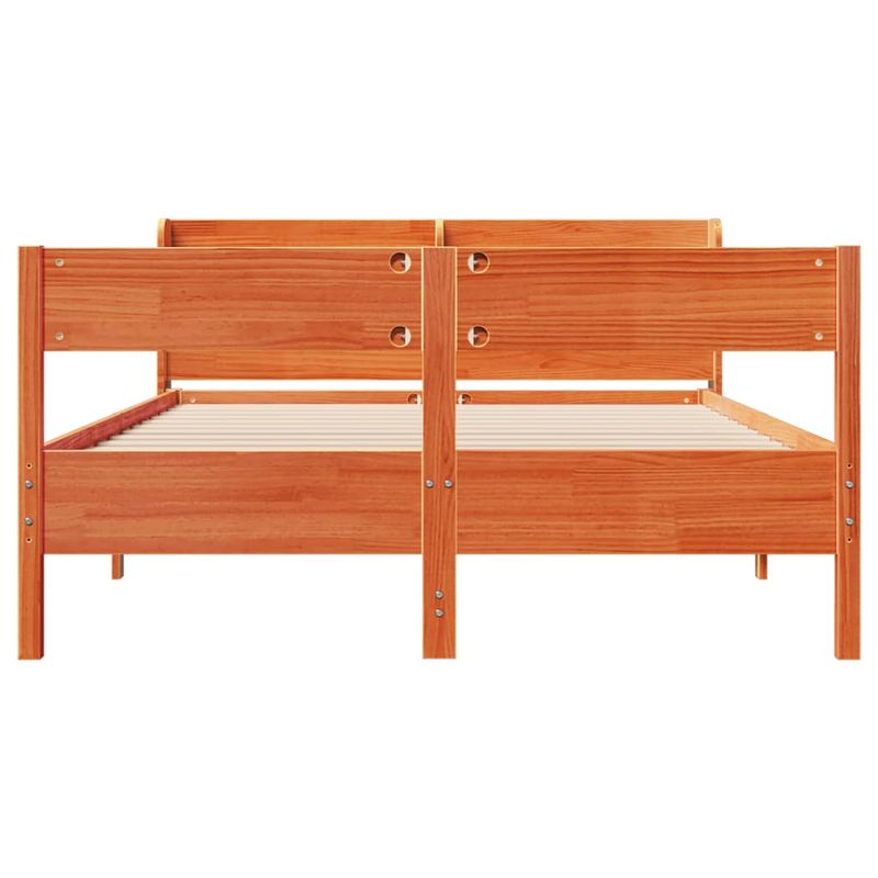 Casa si Gradina - Mobilier - Paturi si accesorii - Paturi - Cadru pat fara saltea, maro ceruit, 135x190 cm, lemn masiv pin - Infinity.ro