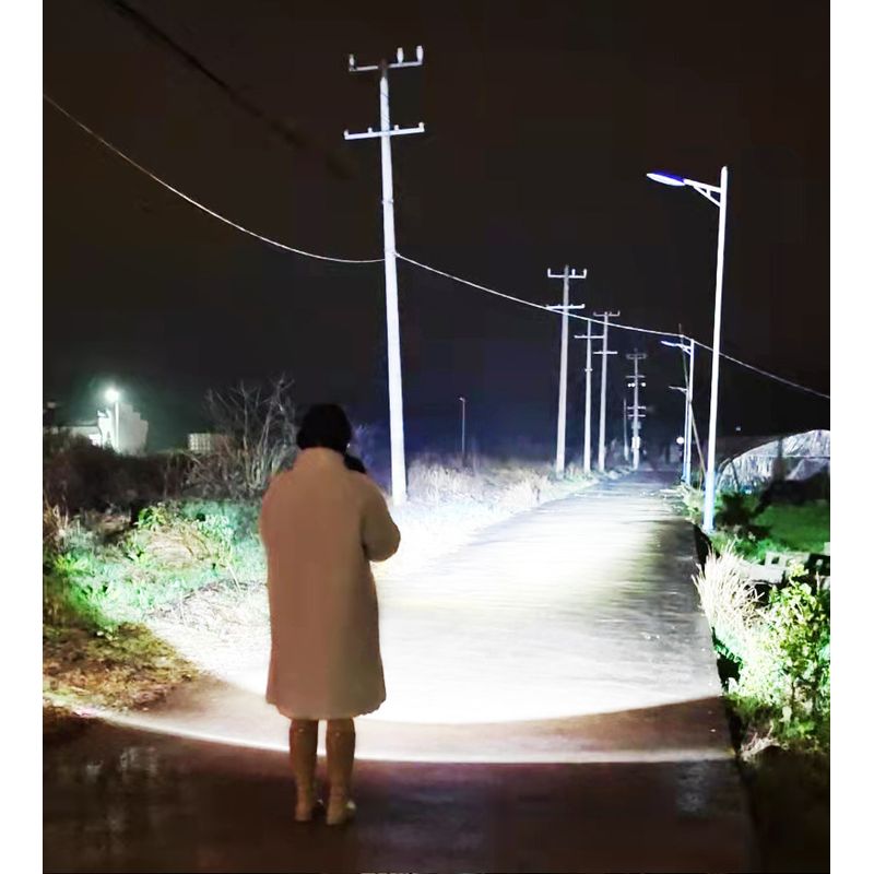 Casa si Gradina - Corpuri si surse de iluminat - Iluminat exterior - Lanterne - Lanterna laser Asafee CA125-2 Ultra-Bright, 10w din aluminiu, profesionala, focus ajustabil, acumulator 18650 - Infinity.ro