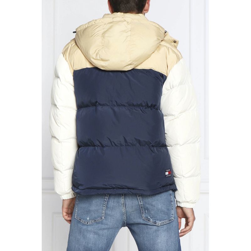 Fashion, accesorii si bijuterii - Barbati - Imbracaminte - Jachete si geci barbati - Geaca din puf Tommy Jeans  DM0DM14460 XL INTL Multicolor - Infinity.ro