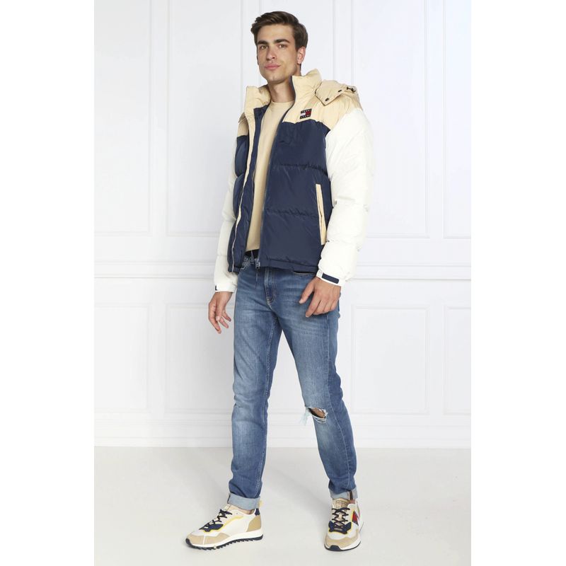 Fashion, accesorii si bijuterii - Barbati - Imbracaminte - Jachete si geci barbati - Geaca din puf Tommy Jeans  DM0DM14460 XL INTL Multicolor - Infinity.ro