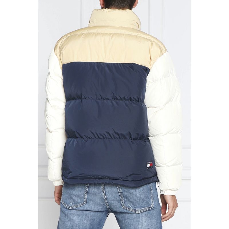 Fashion, accesorii si bijuterii - Barbati - Imbracaminte - Jachete si geci barbati - Geaca din puf Tommy Jeans  DM0DM14460 XL INTL Multicolor - Infinity.ro