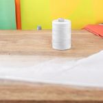 Casa si Gradina - Decoratiuni - DIY - Articole mercerie - Ata universala poliester pentru cusut, 1000 m, Alb - Infinity.ro